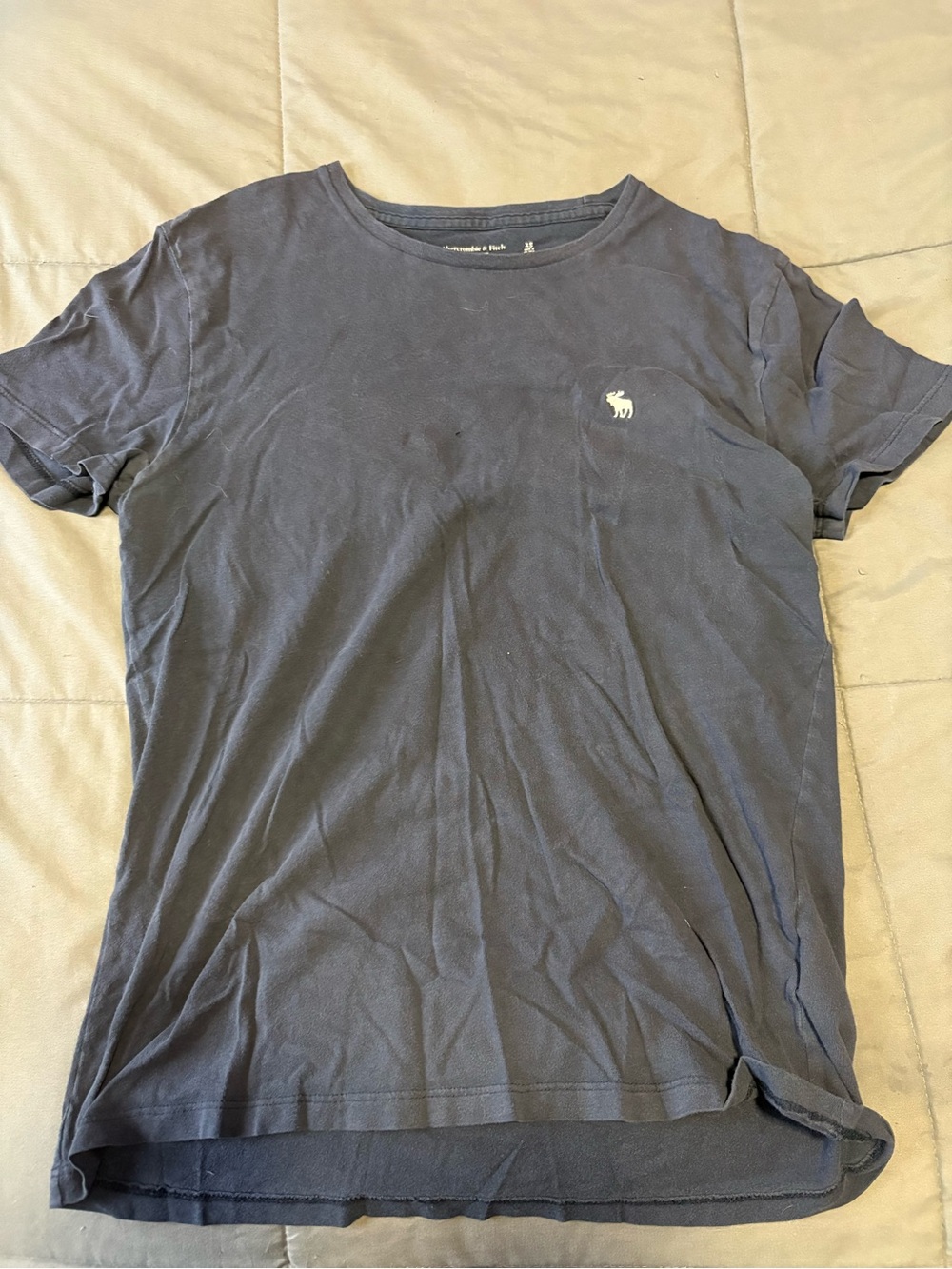 Abercrombie & Fitch Men’s Navy Crewneck T-Shirt with White Logo